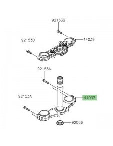 Té de fourche inférieur Kawasaki Z900 (2017-2024) | Réf. 44037016718R