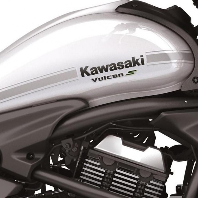 Kit bandes stickers de réservoir Kawasaki Vulcan S (2015-2022) | Réf. 999940597