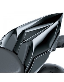 Capot de selle Noir Metallic flat spark (739) Kawasaki Z650 (2021) | Réf. 999940796739