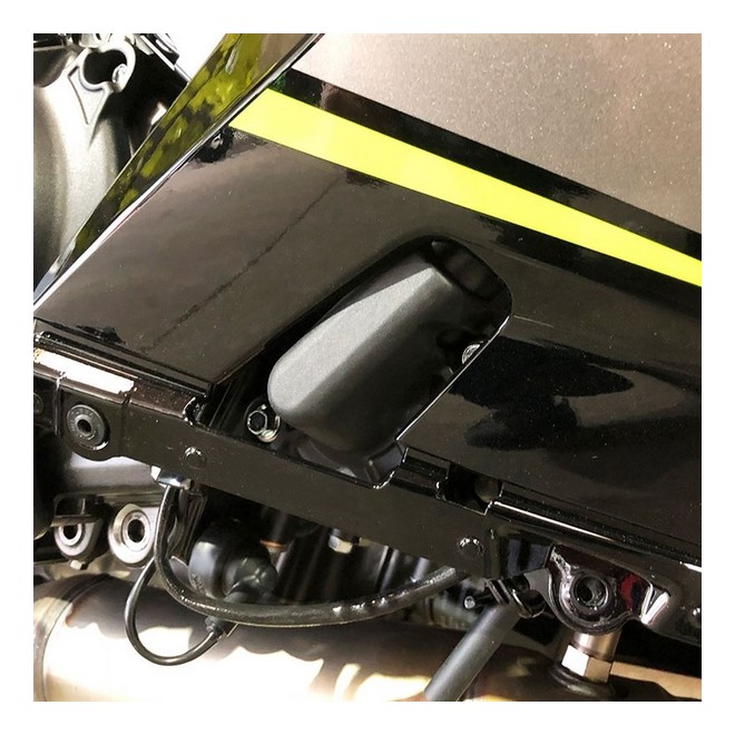 Protection carter de pompe à eau GB Racing Kawasaki Ninja 400/500 (2018-2025) | Moto Shop 35