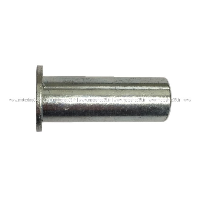 Entretoise épaulée 9.2x13.8x38.5 Kawasaki 921521629 | Moto Shop 35