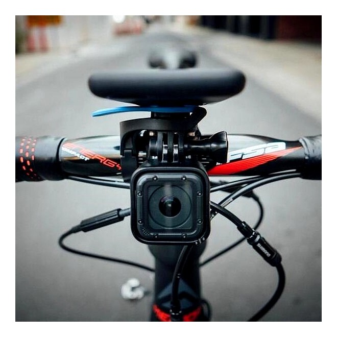 Adaptateur support action-cam Quad Lock QLA-GPR | Moto Shop 35