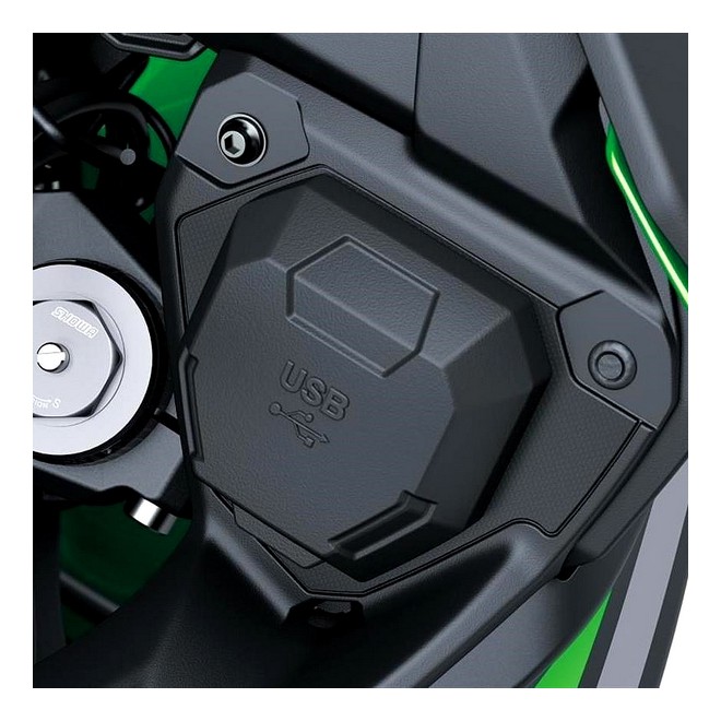 Prise USB-A Kawasaki Versys 650 (2022-2026) | Réf. 999941923