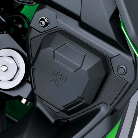 Prise USB-A Kawasaki Versys 650 (2022-2026) | Réf. 999941923