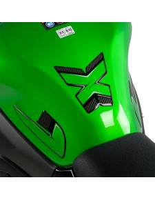 Tapis de moto Kawasaki vert - disponible chez aplusmoto SA - 027 32