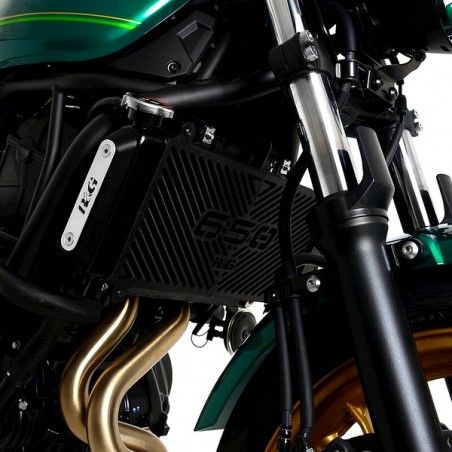 Grille de radiateur gravée "650" R&G Racing BRG0004BK | Moto Shop 35