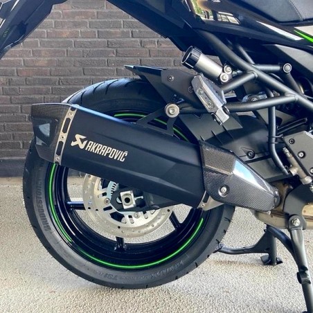 Silencieux Akrapovic Titane noir Kawasaki 258EXP0138 | Moto Shop 35