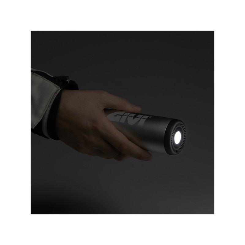 Compresseur Portable Moto GIVI S502 – Compact & Puissant | Moto Shop 35