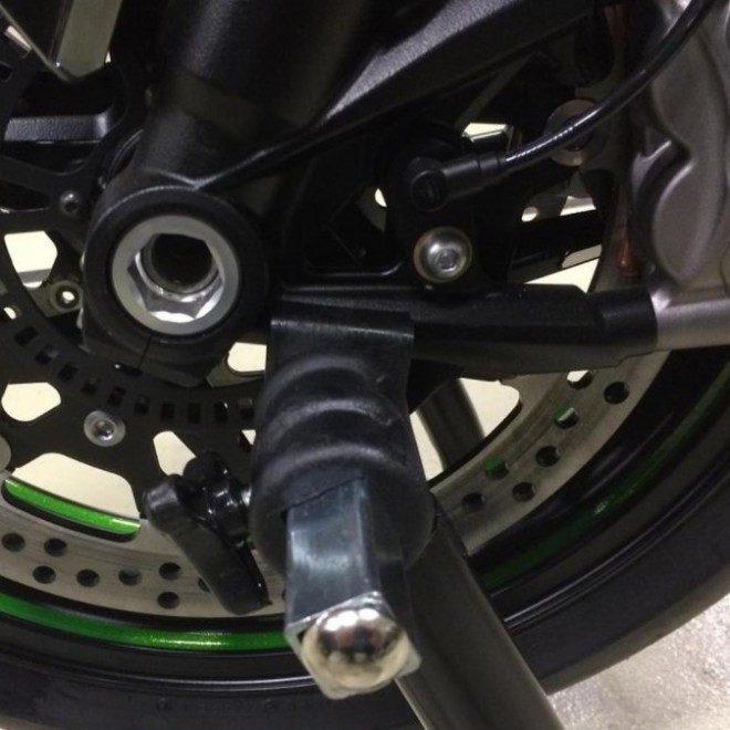 Béquille d'atelier avant Kawasaki Ninja H2 (2015 et +) | Réf. 163JAY0016
