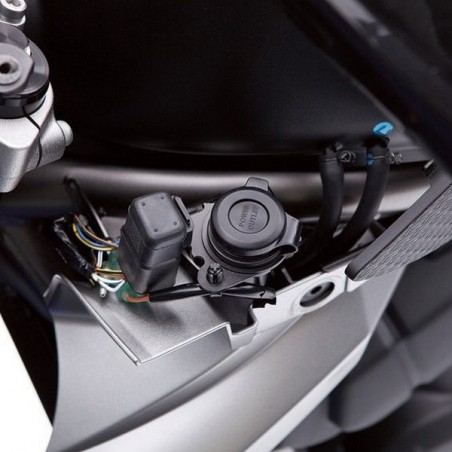 Prise 12 Volts Kawasaki Versys 650 (2010-2014) | Réf. 999940194